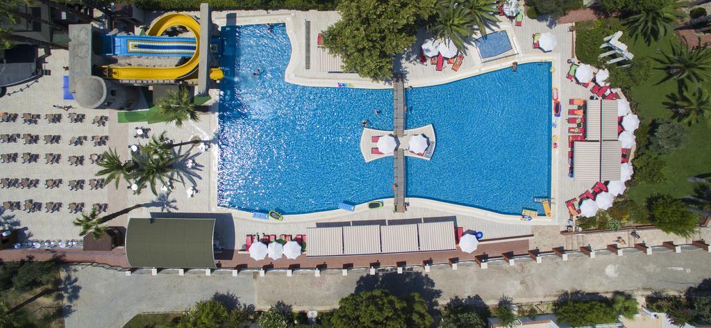 Thalia Beach Resort Hotel Ilica  Esterno foto