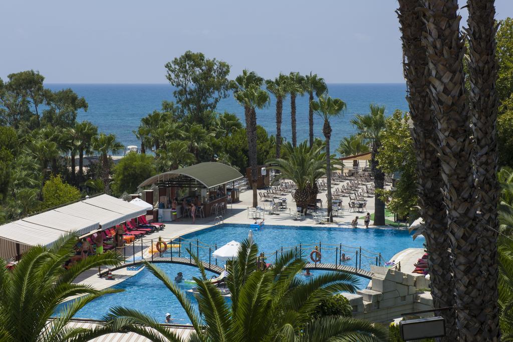 Thalia Beach Resort Hotel Kumkoy Esterno foto