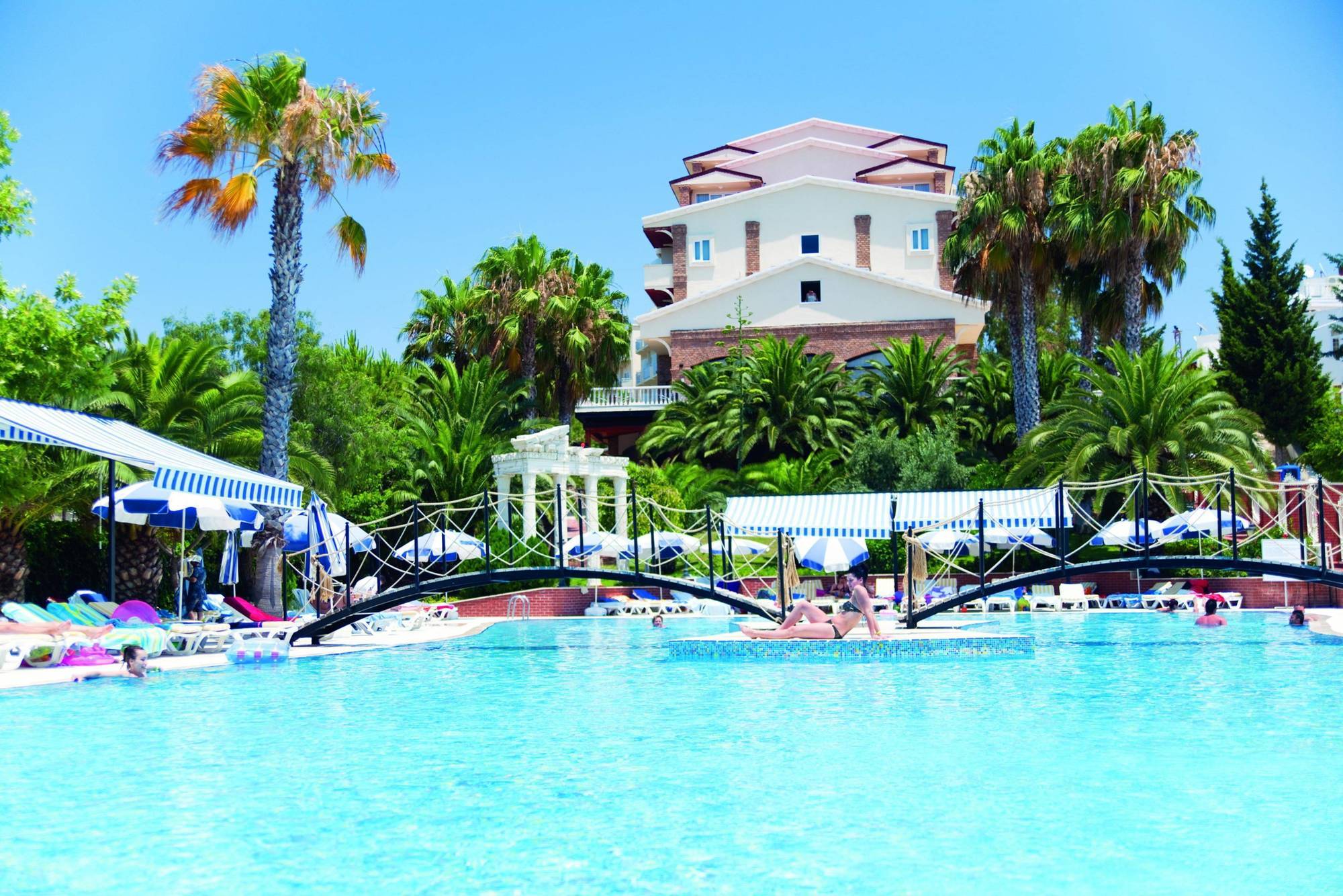 Thalia Beach Resort Hotel Ilica  Esterno foto
