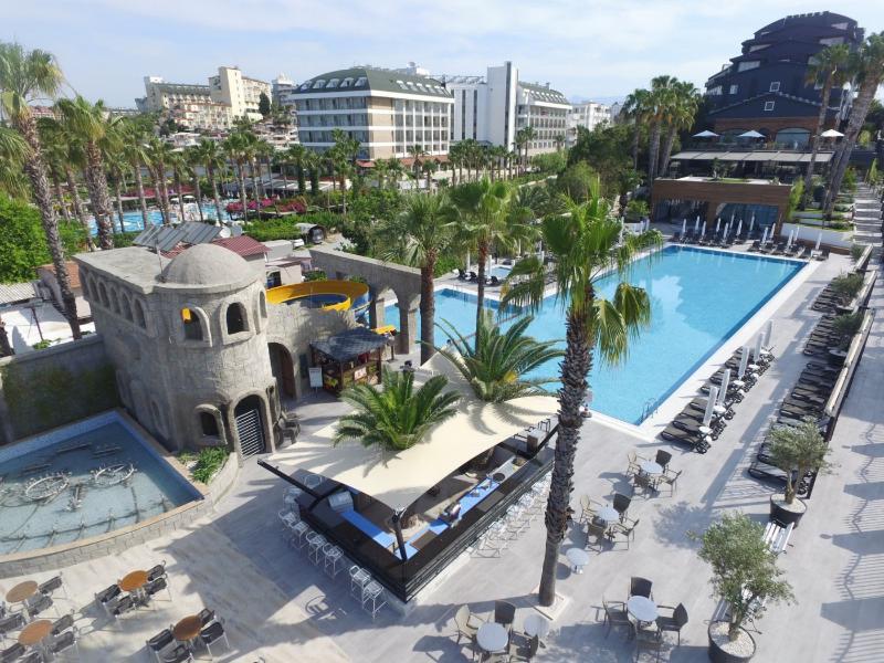 Thalia Beach Resort Hotel Ilica  Esterno foto