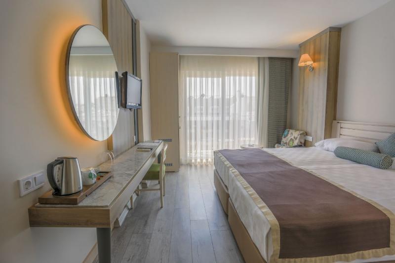 Thalia Beach Resort Hotel Ilica  Esterno foto